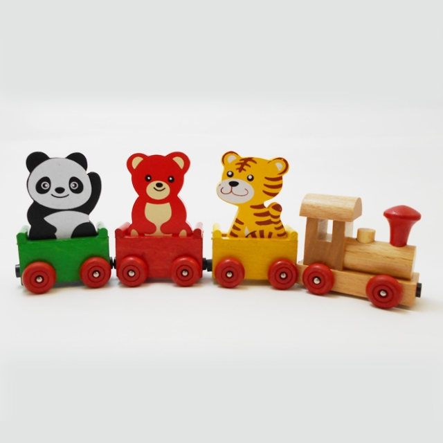 木製動物列車